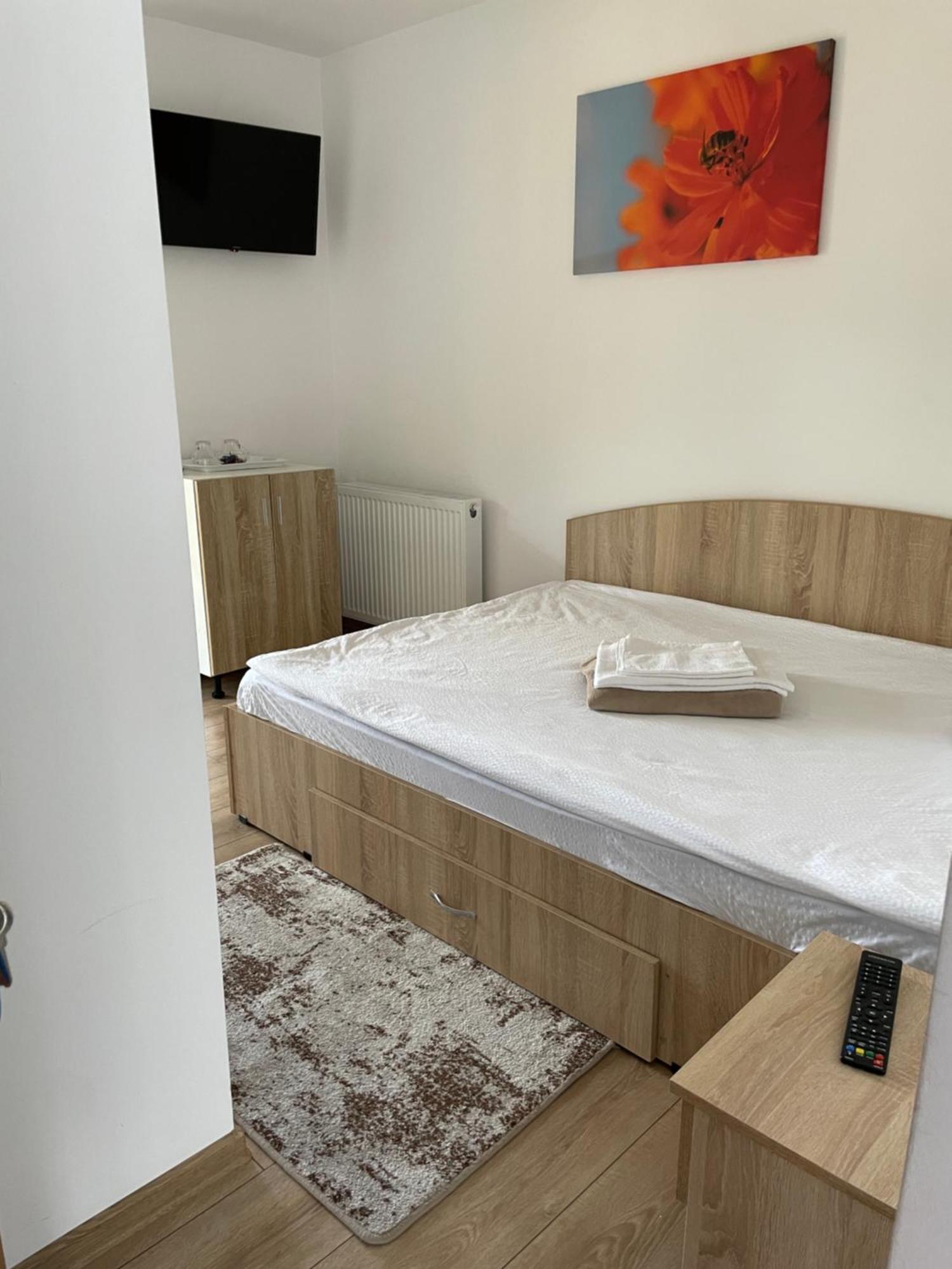 Casa Milla Hotell Sovata Exteriör bild